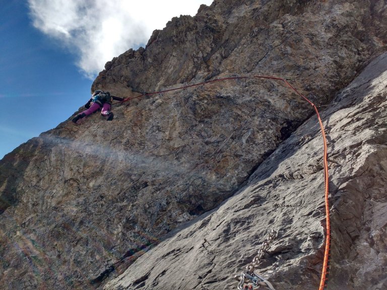 2016-09-25 15.06.14.jpg